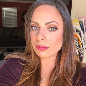 Meet your Posher, Ivonne